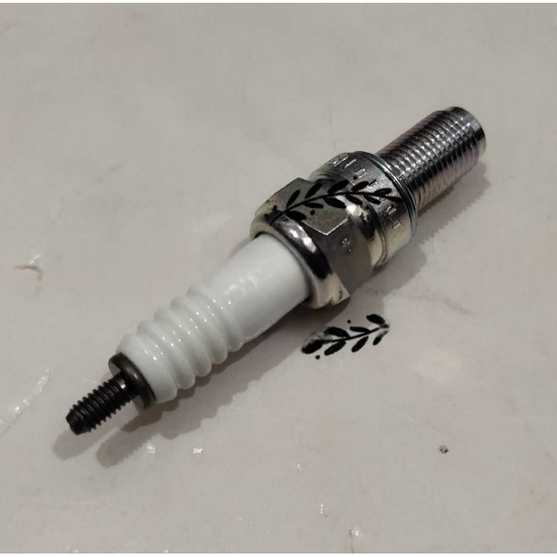 베넬리 레온치노500 BJ500 오토바이 점화 플러그 - Motorcycle Spark Plug 리뷰 및 가격